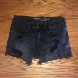 American Eagle Black Distressed Shorts size 4